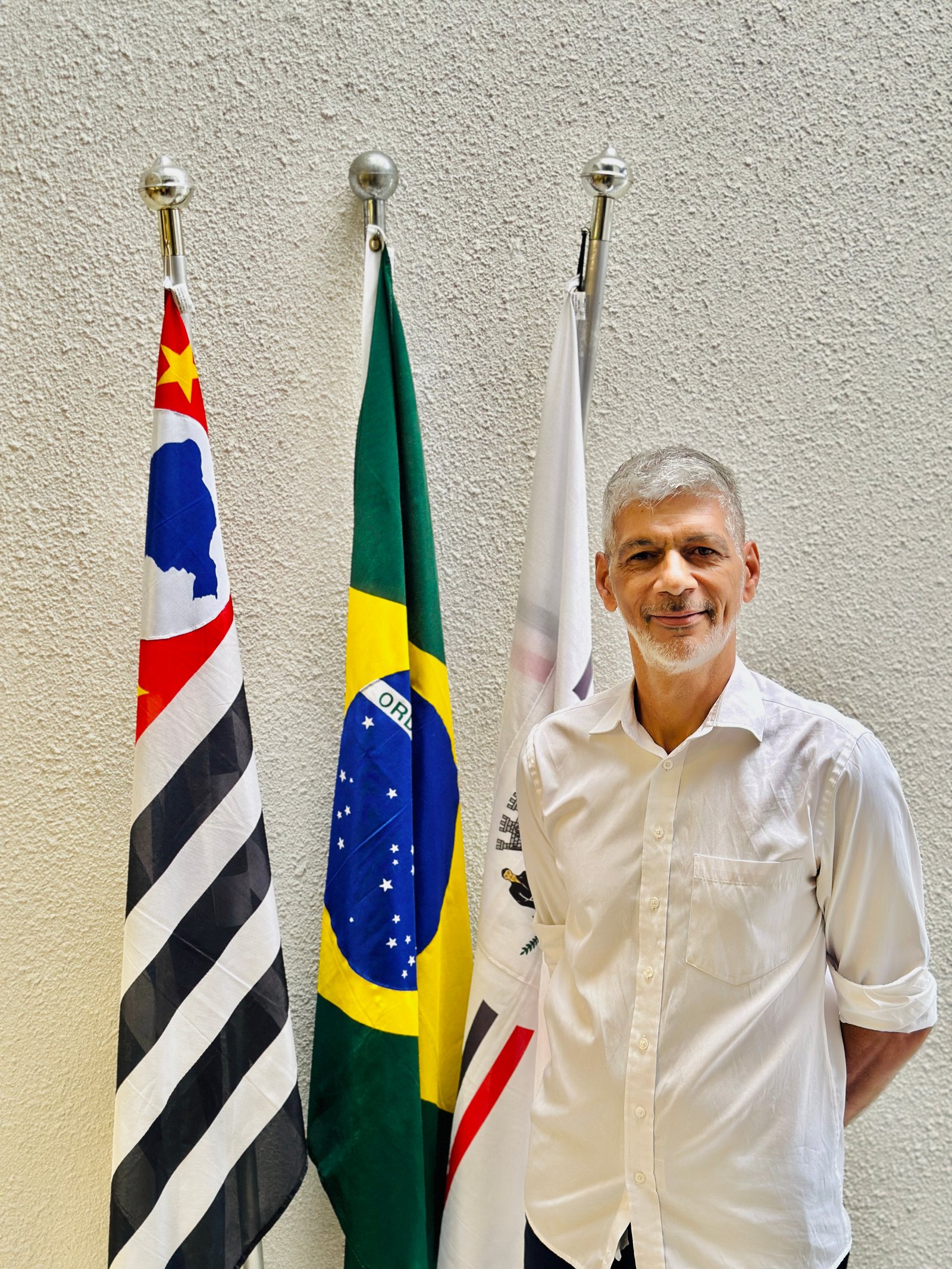Secretário municipal de educação prefessor José Rosa Martins