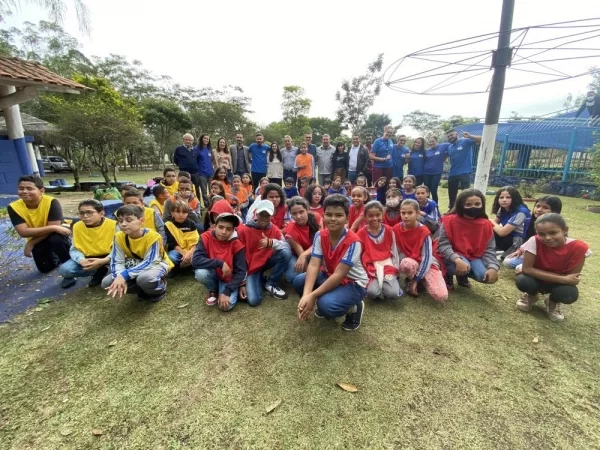 Doação Do Rotary Parque Escola