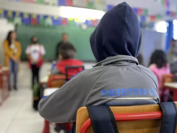 Entrega Das Mochilas