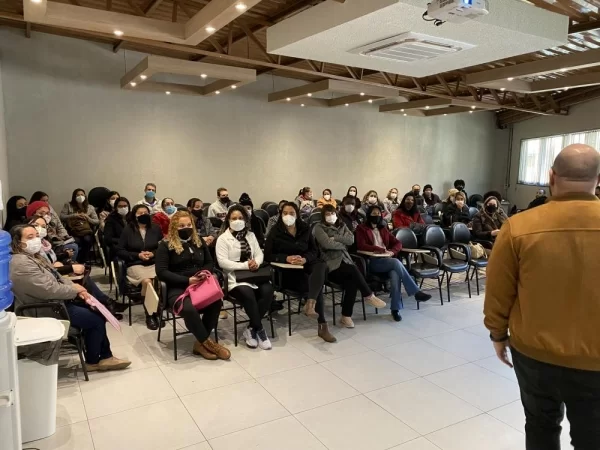 Reunião De Integração Aos Novos Profissionais Do Magistério