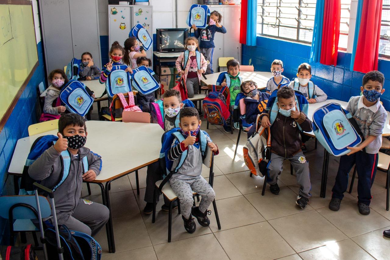 Educação age em várias frentes e avança em Itaquaquecetuba Educação age em várias frentes e avança em Itaquaquecetuba