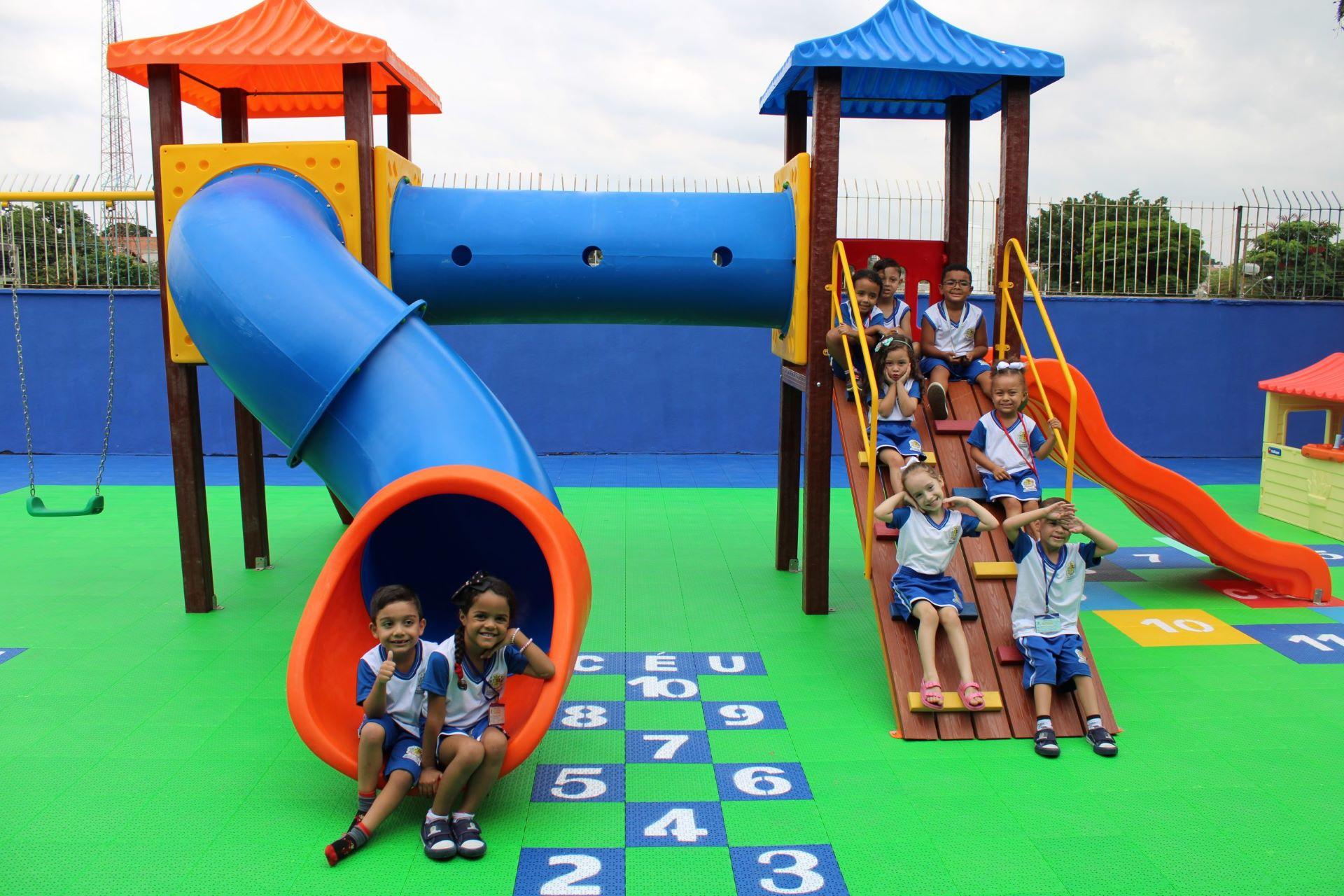 Prefeitura instala novos playgrounds em 91 unidades escolares
