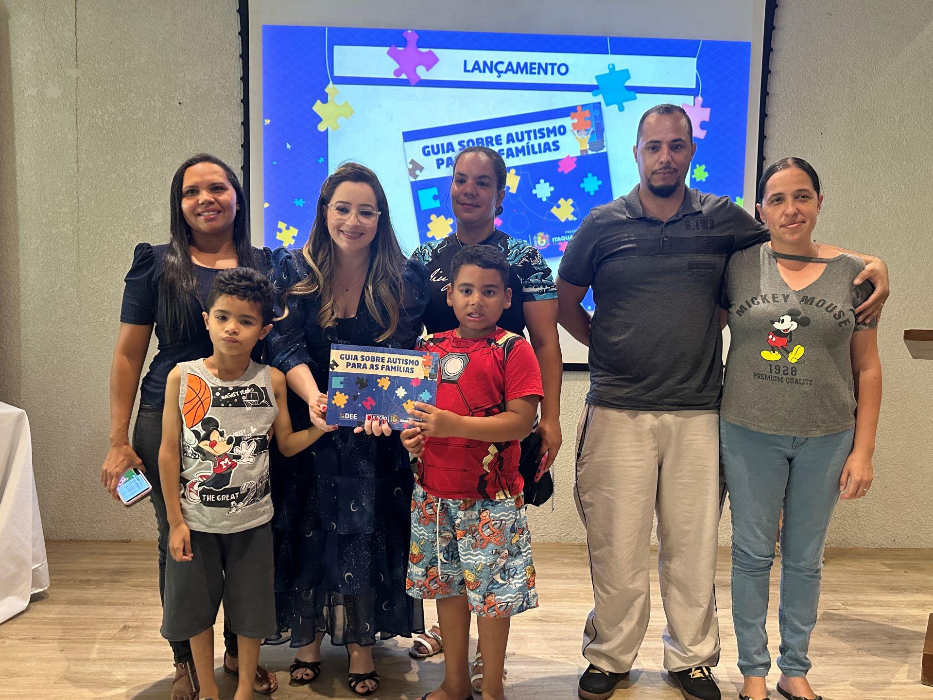 Educação lança guia sobre transtorno do espectro autista para as famílias Educação lança guia sobre transtorno do espectro autista para as famílias